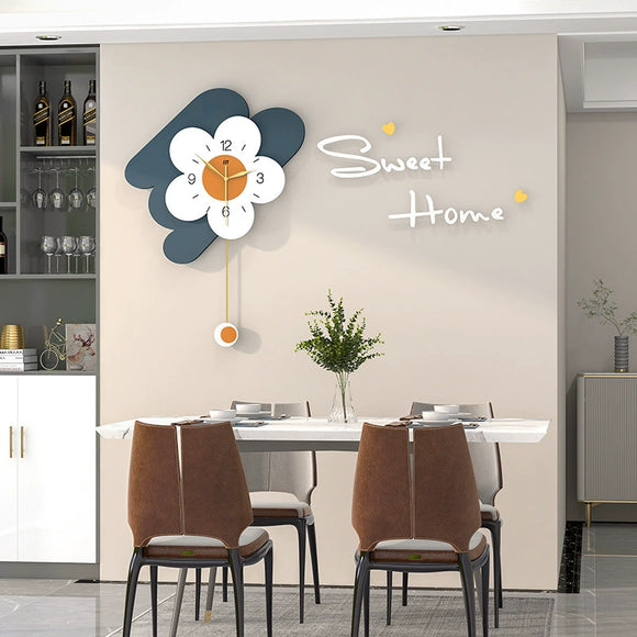 Simple Daisy Wall Clock